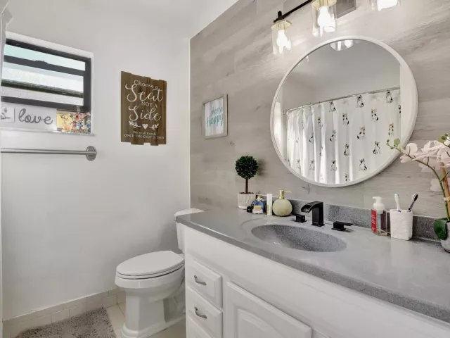 3-bedroom home for sale in Boca Raton - 20936 Concord Green Drive E - MondialRealty