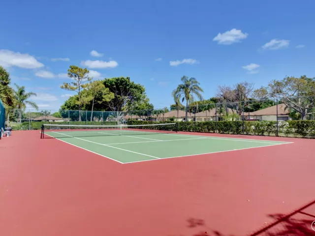 3-bedroom home for sale in Boca Raton - 20936 Concord Green Drive E - MondialRealty