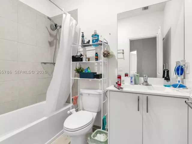 3-bedroom home for sale in Homestead -  - MondialRealty