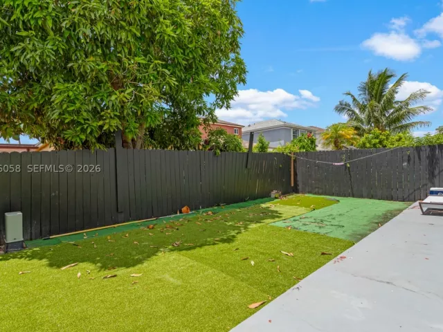 4-bedroom home for rent in Miami - 13990 SW 160th Ter - MondialRealty