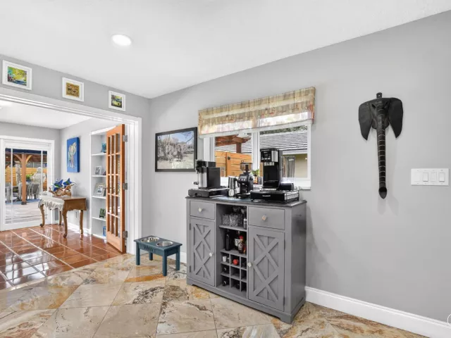 4-bedroom home for sale in Boca Raton - 32 SW 14TH Avenue - MondialRealty