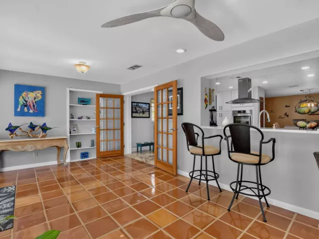 4-bedroom home for sale in Boca Raton - 32 SW 14TH Avenue - MondialRealty