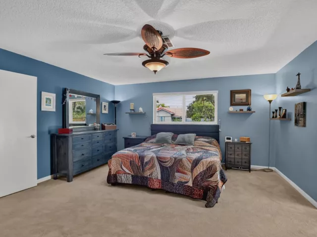4-bedroom home for sale in Boca Raton - 32 SW 14TH Avenue - MondialRealty