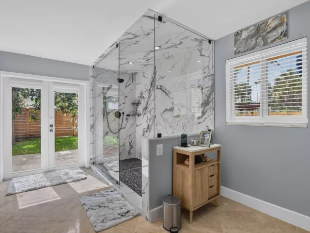 4-bedroom home for sale in Boca Raton - 32 SW 14TH Avenue - MondialRealty