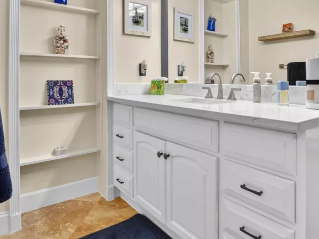4-bedroom home for sale in Boca Raton - 32 SW 14TH Avenue - MondialRealty