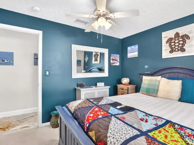 4-bedroom home for sale in Boca Raton - 32 SW 14TH Avenue - MondialRealty