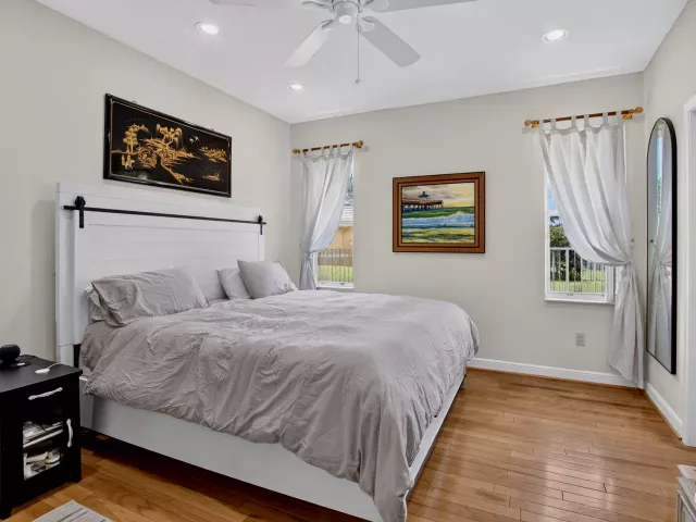 4-bedroom home for sale in Boca Raton - 10192 Shireoaks Lane - MondialRealty