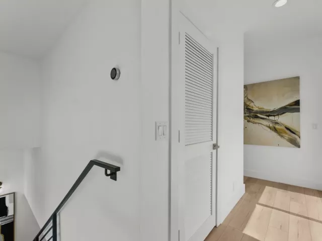 4-bedroom home for sale in West Palm Beach - 509 38th Street - MondialRealty