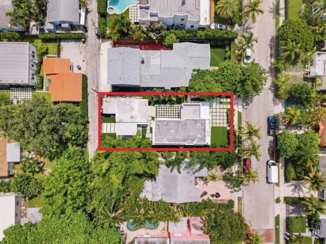 4-bedroom home for sale in West Palm Beach - 509 38th Street - MondialRealty