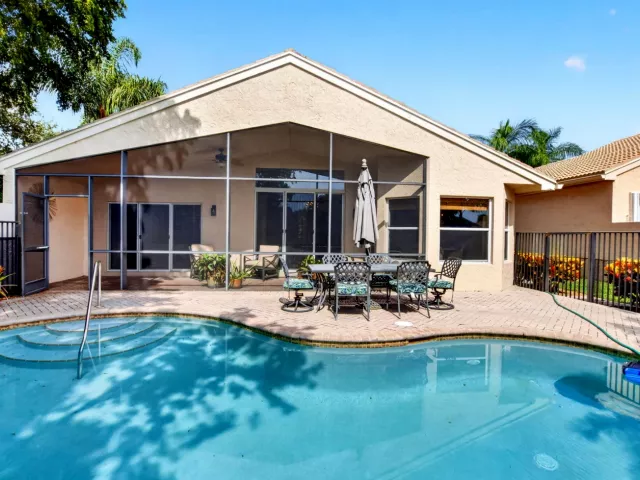 3-bedroom home for sale in Delray Beach - 6815 Imperial Beach Circle - MondialRealty