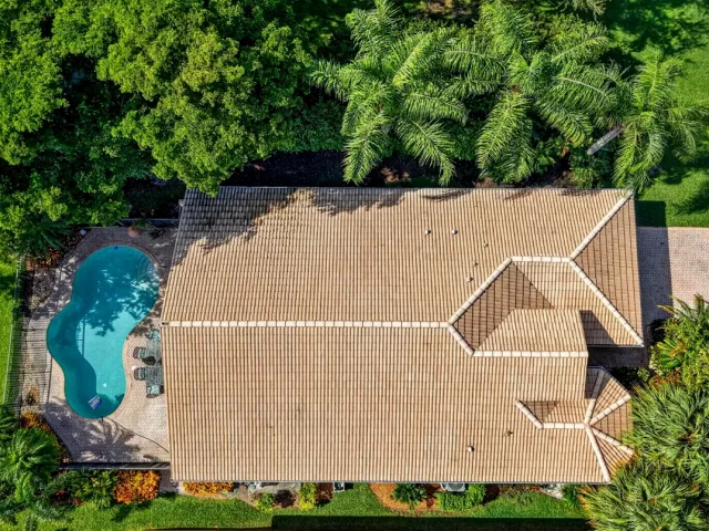 3-bedroom home for sale in Delray Beach - 6815 Imperial Beach Circle - MondialRealty