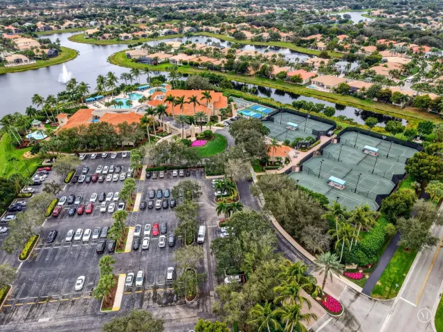 3-bedroom home for sale in Delray Beach - 6815 Imperial Beach Circle - MondialRealty