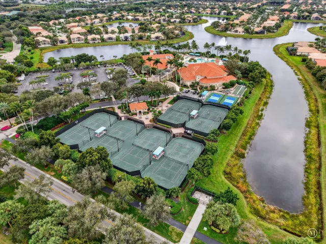 3-bedroom home for sale in Delray Beach - 6815 Imperial Beach Circle - MondialRealty