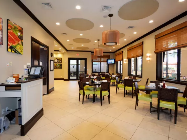 3-bedroom home for sale in Delray Beach - 6815 Imperial Beach Circle - MondialRealty