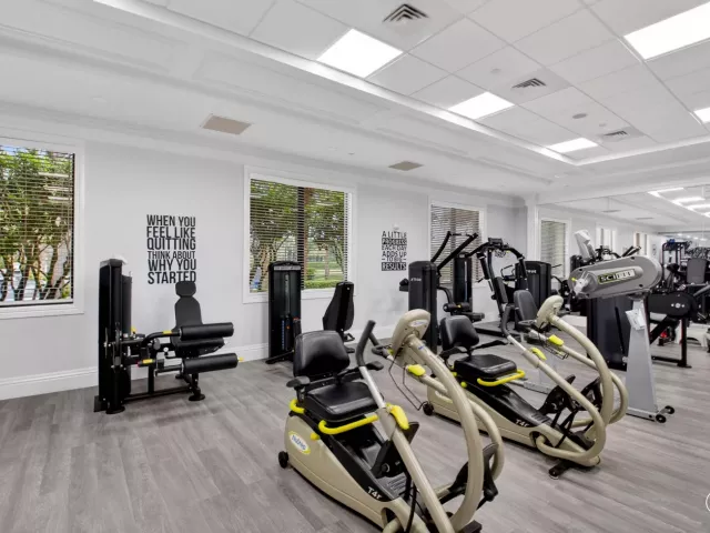 3-bedroom home for sale in Delray Beach - 6815 Imperial Beach Circle - MondialRealty