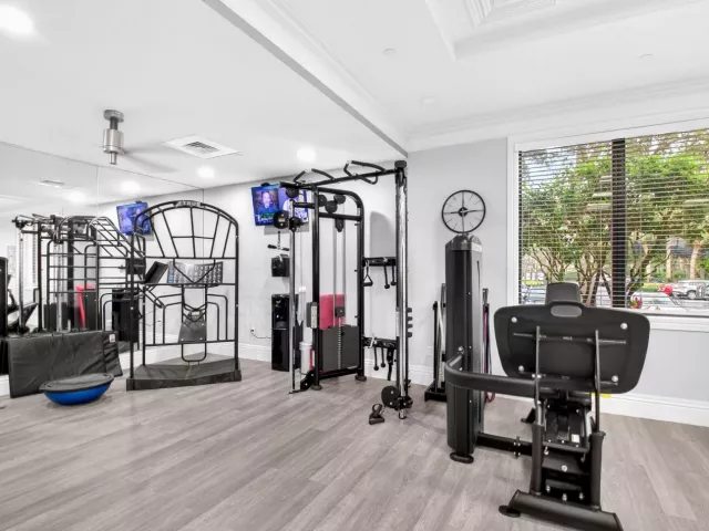 3-bedroom home for sale in Delray Beach - 6815 Imperial Beach Circle - MondialRealty