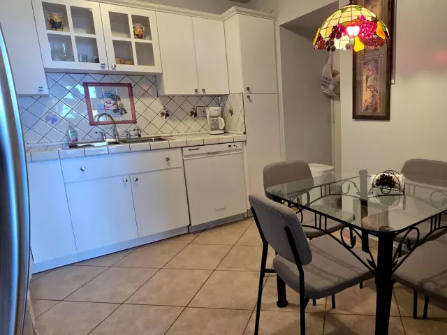 2-bedroom condo for sale in Hollywood - 3725 S Ocean Drive 727 - MondialRealty