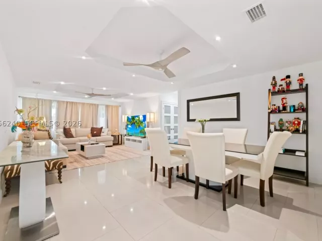 3-bedroom home for rent in North Miami Beach - 930 NE 182nd Ter - MondialRealty