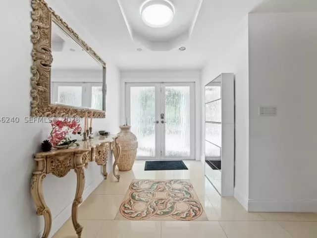 3-bedroom home for rent in North Miami Beach - 930 NE 182nd Ter - MondialRealty
