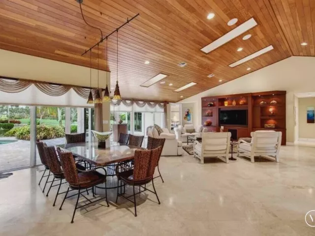 3-bedroom home for sale in Delray Beach - 4960 Cherry Laurel Lane - MondialRealty