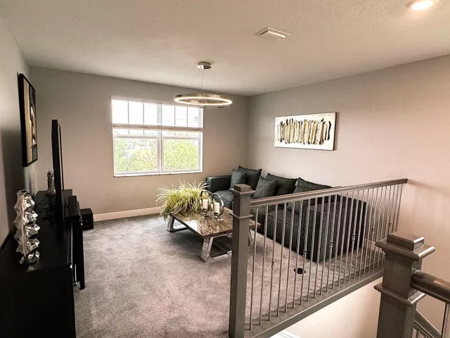 4-bedroom home for sale in Deerfield Beach - 4329 Marina Way - MondialRealty