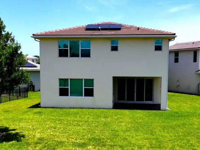 4-bedroom home for sale in Deerfield Beach - 4329 Marina Way - MondialRealty