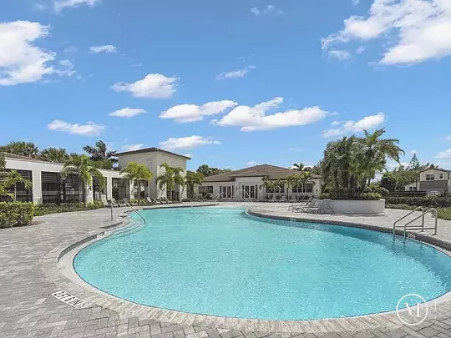4-bedroom home for sale in Deerfield Beach - 4329 Marina Way - MondialRealty