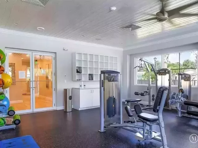 4-bedroom home for sale in Deerfield Beach - 4329 Marina Way - MondialRealty