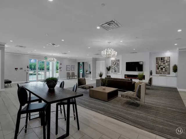 4-bedroom home for sale in Deerfield Beach - 4329 Marina Way - MondialRealty