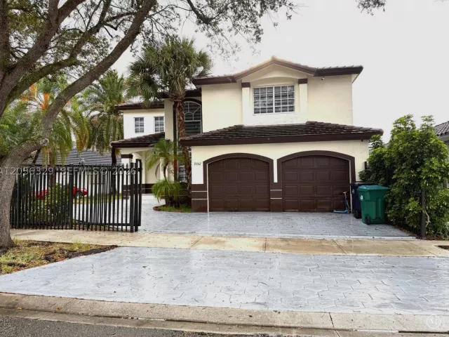 4-bedroom home for rent in Miami - 9352 SW 155th Ave - MondialRealty