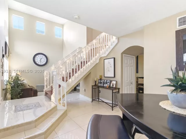 3-bedroom home for sale in Miami - 14640 SW 176th Ter - MondialRealty