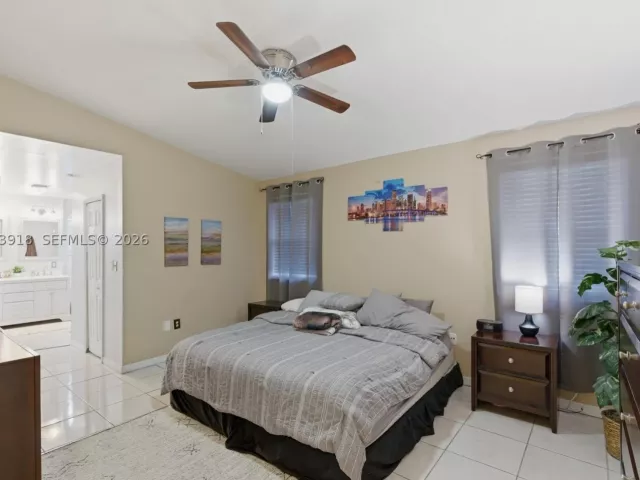 3-bedroom home for sale in Miami - 14640 SW 176th Ter - MondialRealty