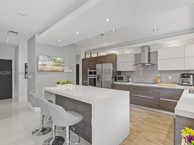 5-bedroom home for rent in Miami - 3654 SW 150th Ct - MondialRealty