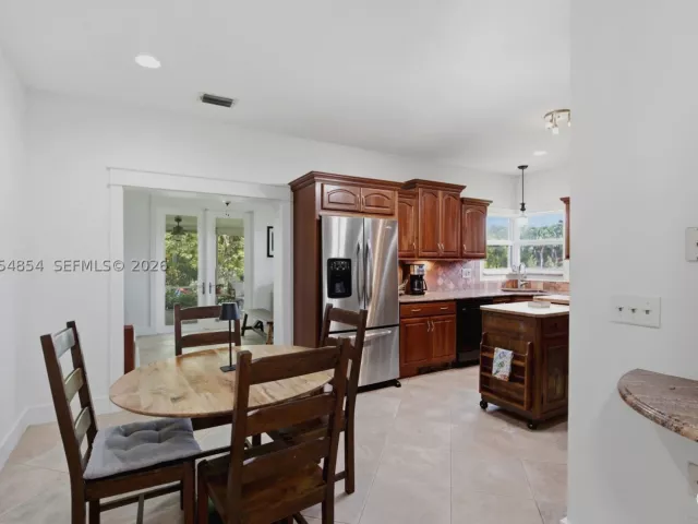 3-bedroom home for sale in Homestead - 24280 SW 182nd Ave - MondialRealty