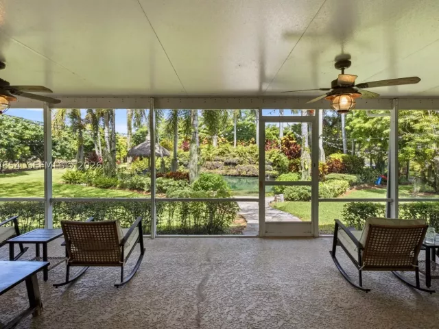 3-bedroom home for sale in Homestead - 24280 SW 182nd Ave - MondialRealty