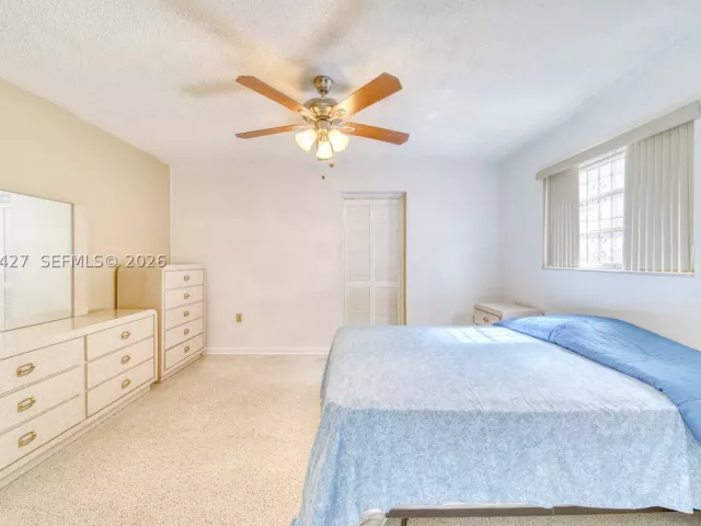 4-bedroom home for sale in Miami - 6335 SW 31st St - MondialRealty