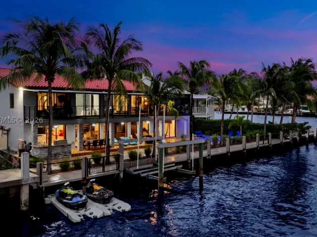 5-bedroom home for rent in Fort Lauderdale - 2886 NE 25th St - MondialRealty