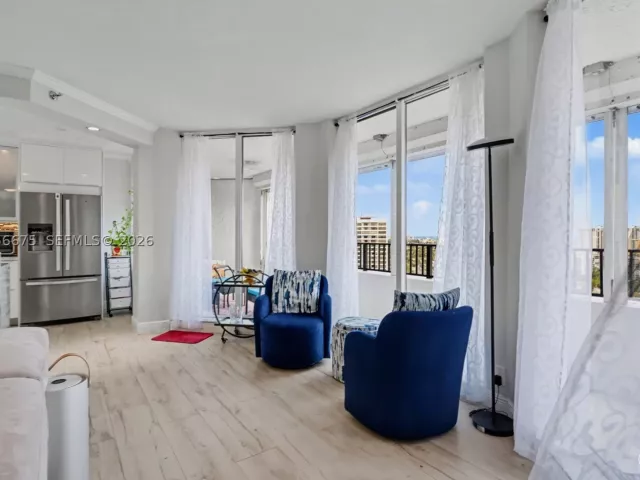 2-bedroom condo for rent in Hallandale Beach - 300 Three Islands Blvd PH3A - MondialRealty