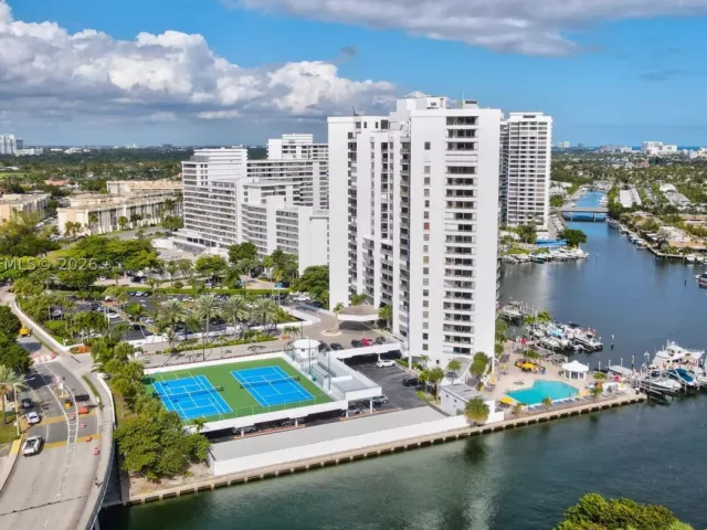 2-bedroom condo for rent in Hallandale Beach - 300 Three Islands Blvd PH3A - MondialRealty
