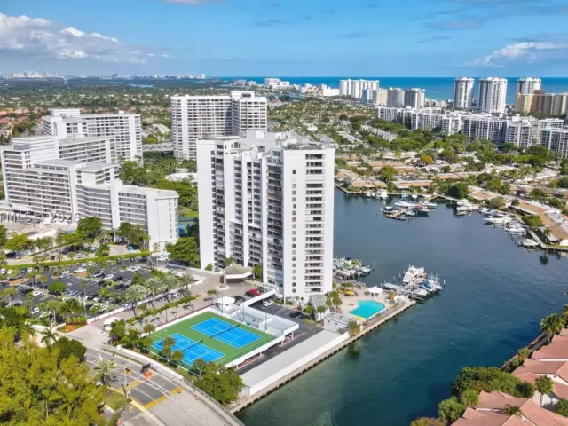 2-bedroom condo for rent in Hallandale Beach - 300 Three Islands Blvd PH3A - MondialRealty