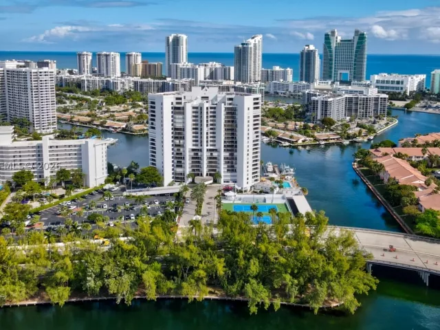 2-bedroom condo for rent in Hallandale Beach - 300 Three Islands Blvd PH3A - MondialRealty