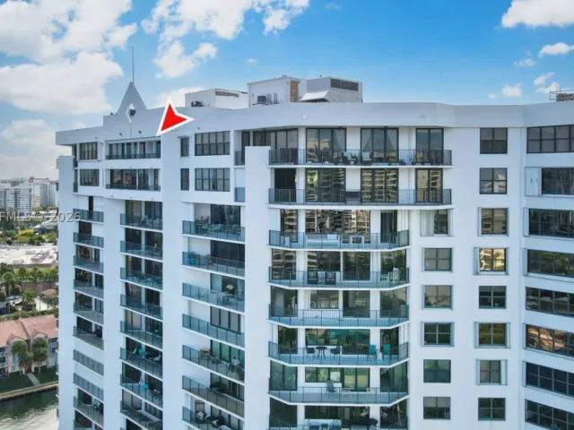 2-bedroom condo for rent in Hallandale Beach - 300 Three Islands Blvd PH3A - MondialRealty