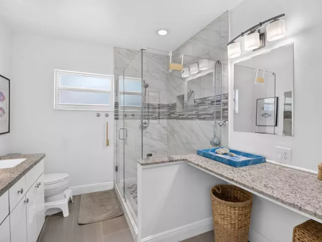 3-bedroom home for rent in Boca Raton - 700 NE 70th Street - MondialRealty