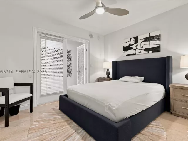 3-bedroom condo for rent in Hallandale Beach - 1850 S Ocean Dr 2204 - MondialRealty
