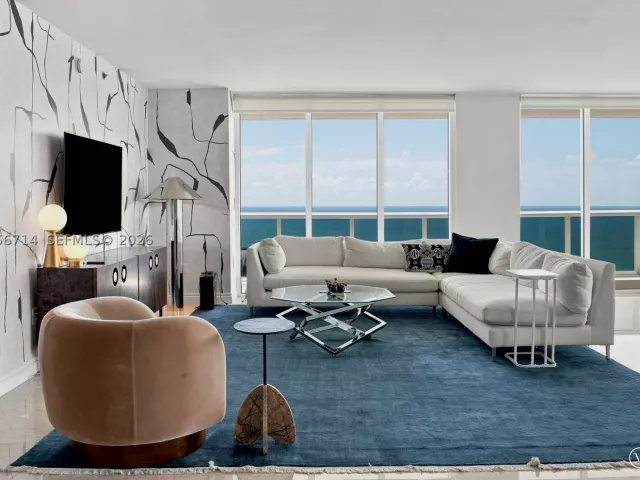 3-bedroom condo for rent in Hallandale Beach - 1850 S Ocean Dr 2204 - MondialRealty