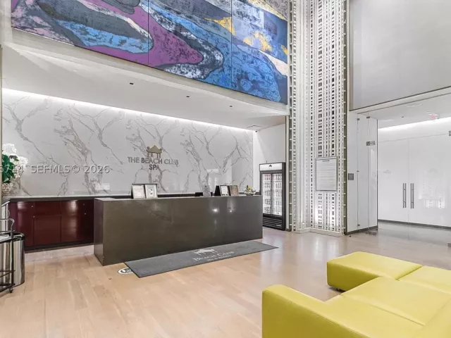 3-bedroom condo for rent in Hallandale Beach - 1850 S Ocean Dr 2204 - MondialRealty