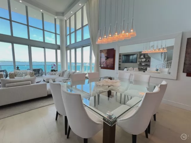 3-bedroom condo for rent in Miami - 1331 Brickell Bay Dr BL-48 - MondialRealty