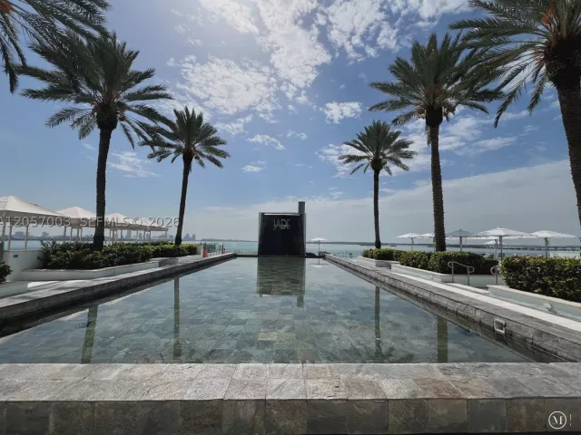 3-bedroom condo for rent in Miami - 1331 Brickell Bay Dr BL-48 - MondialRealty