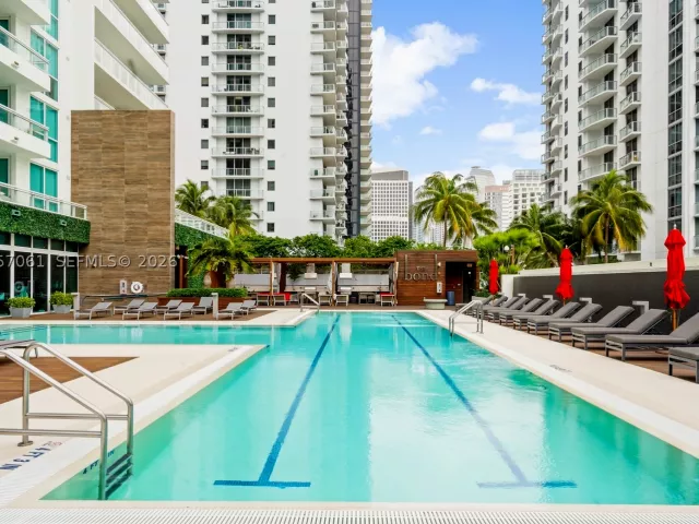 1-bedroom condo for rent in Miami - 1080 Brickell Ave 713 - MondialRealty