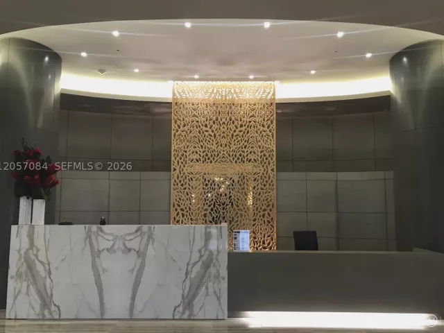 1-bedroom condo for rent in Bal Harbour - 10275 Collins Ave 215 - MondialRealty
